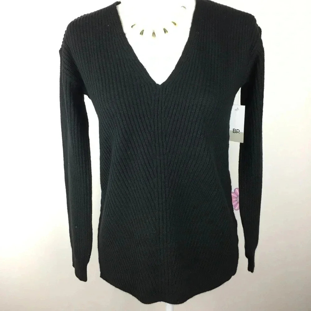BP‎ Sweater - Picture 2 of 5